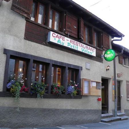 Petit Velan - Coworking & Coliving Hostel Bourg-Saint-Pierre Kültér fotó